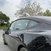 إزالة طبقة الفينيل السوداء من Chrome لعام 2017-2023 Tesla Model 3 - أسود غير لامع